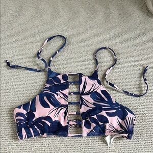 The Bikini Lab Pink and Blue Tropical Bikini Top🌿